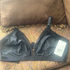 Wear lively bra size 3
